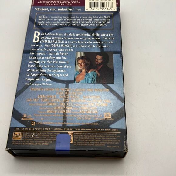 Black Widow‎ (1986) VHS - Suspense Thriller - Theresa Russell, Debra Winger - Picture 2 of 3